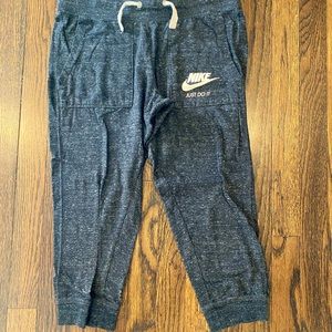 Nike Small dark gray capri cotton pants